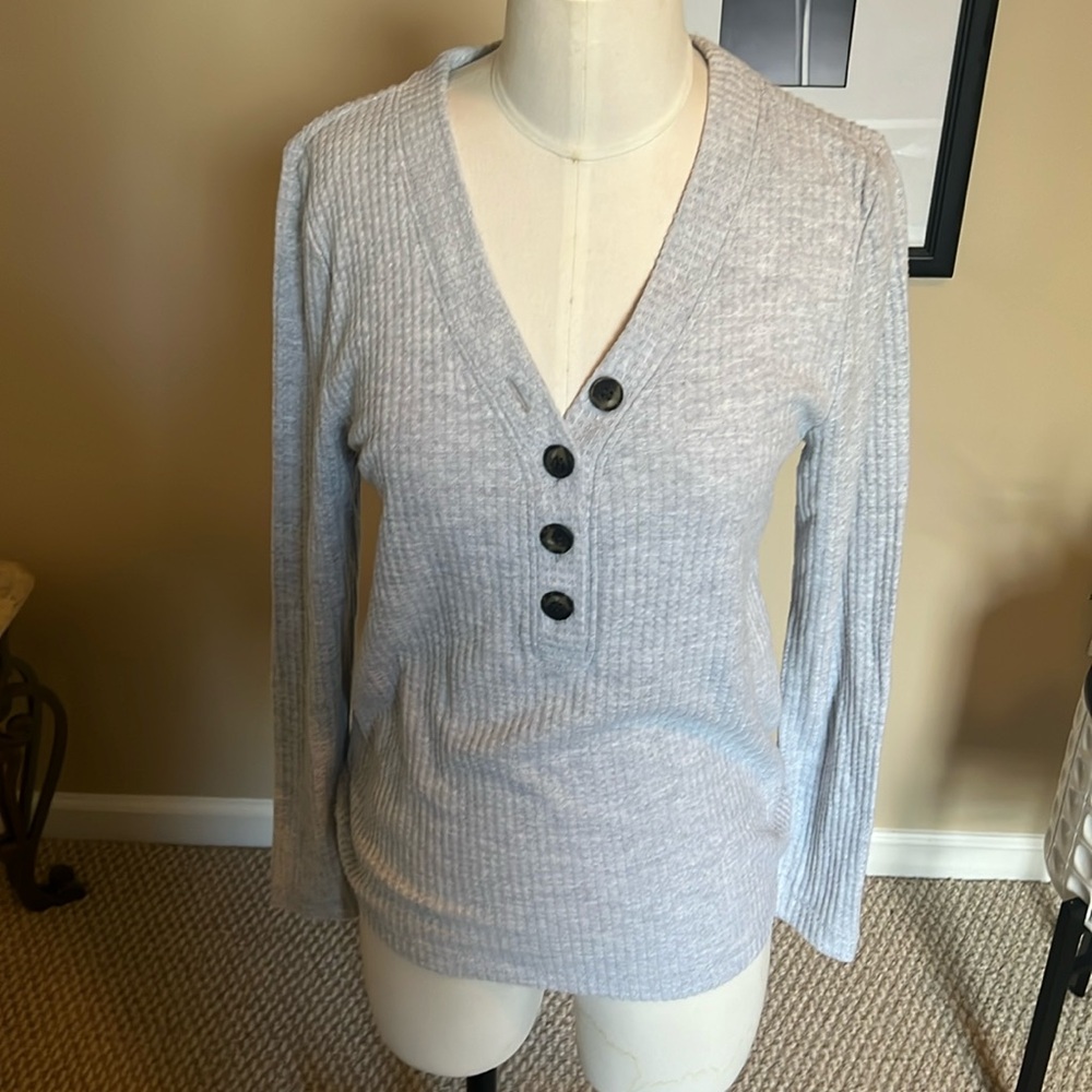 LOFT long sleeve shirt